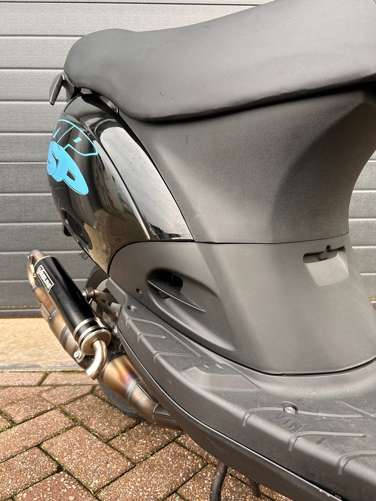 Zündkerzenstecker Originalmodell Piaggio Zip SP H2O