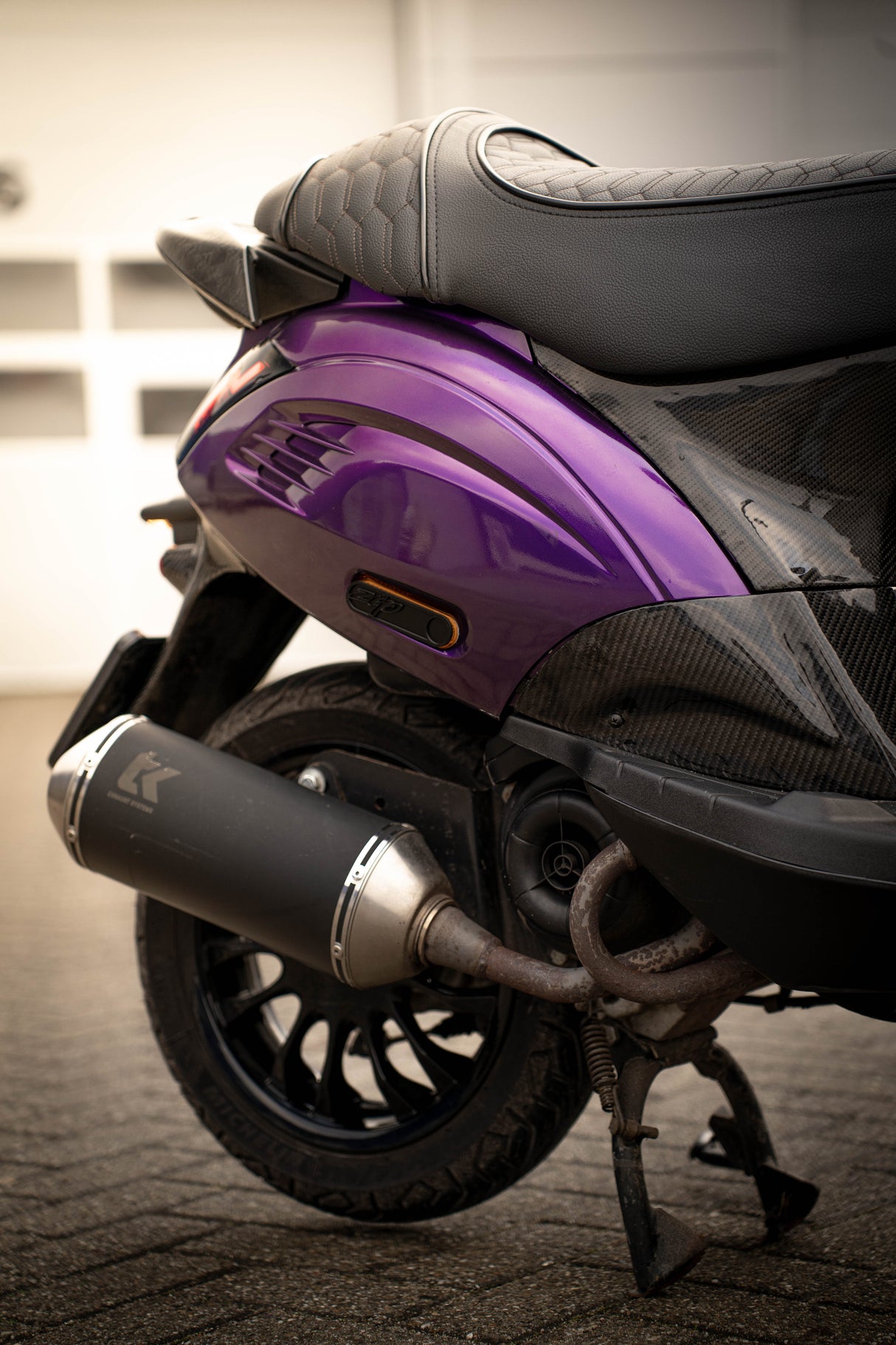 Carénage avec grille de capot arrière RS1 Zip Twilight Purple