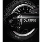 Eindkap Forged Carbon Akrapovic Uitlaat Piaggio / Vespa 4 Takt