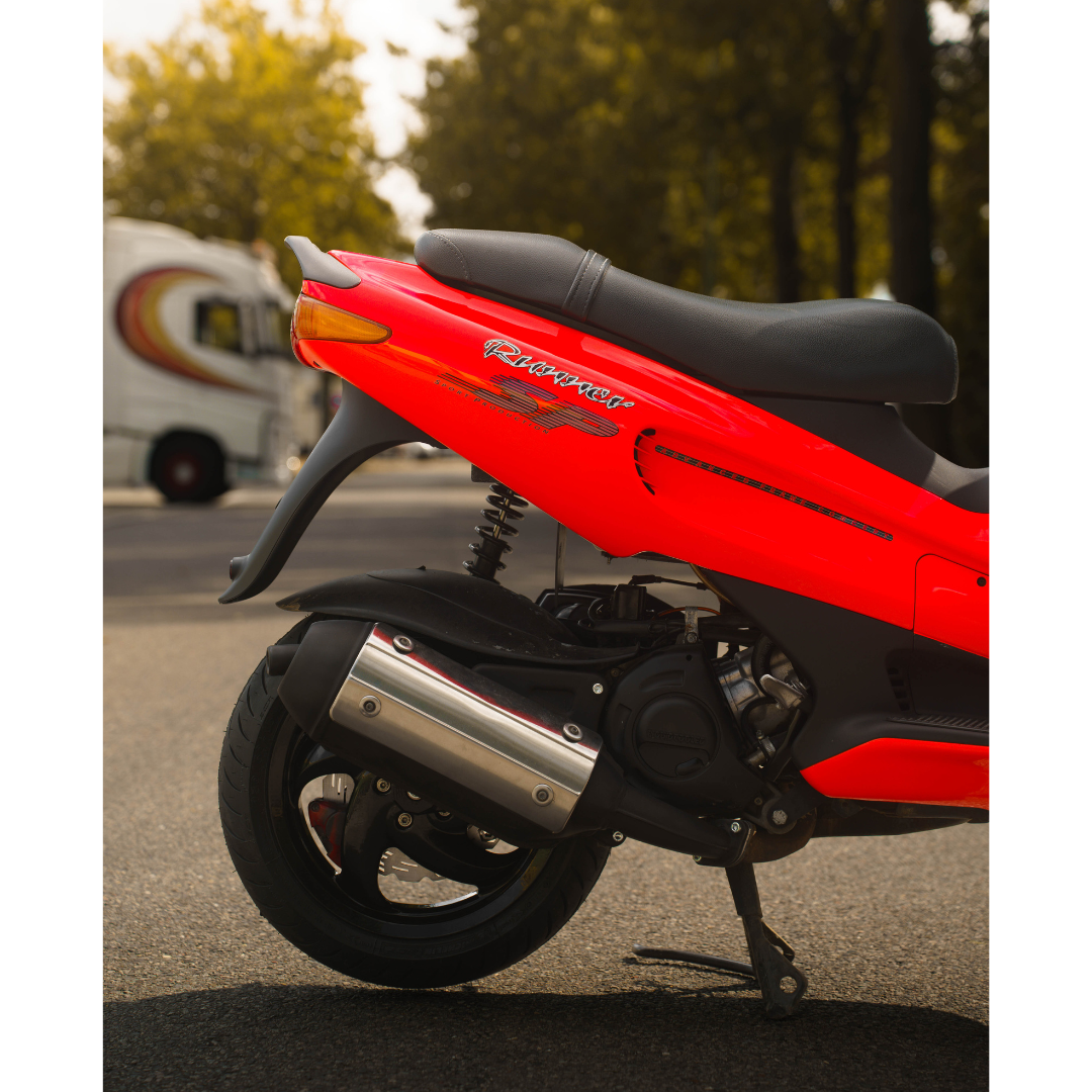 Kappenset Origineel Model Fluo Rosso / Opaco Gilera Runner SP 50-180cc 2 Takt
