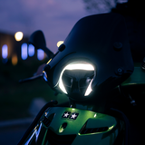 En colère spectateur Phare LED Piaggio Zip