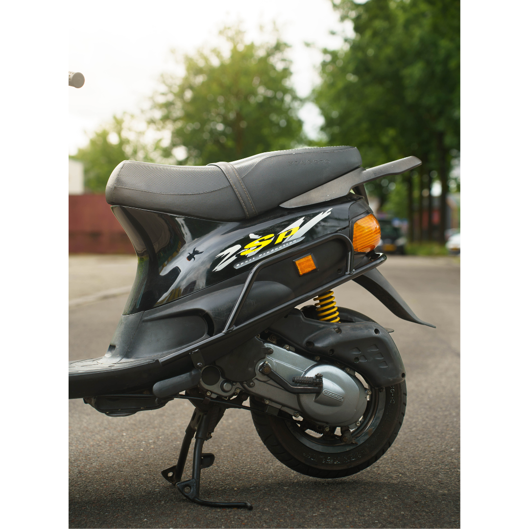 Achtervalbeugel Glans Zwart Piaggio Zip Type 3 / SP98 / Fast Rider